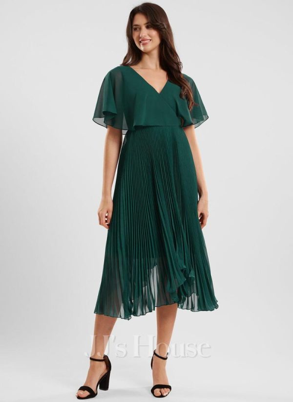 Semi-formal & Cocktail | A-line V-Neck Asymmetrical Chiffon Cocktail Dress With Pleated Emerald – Womens