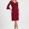 Semi-formal & Cocktail | Sheath/Column V-Neck Knee-Length Chiffon Lace Cocktail Dress Burgundy – Womens