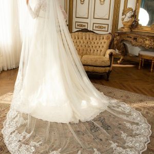 Wedding Veils | Lace Edge Single Tier Tulle Bridal Cathedral Length Wedding Veil Ivory – Girls