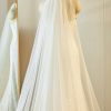 Wedding Veils | Lace Edge Single Tier Tulle Bridal Cathedral Length Wedding Veil White – Girls