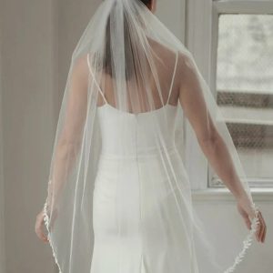 Wedding Veils | Leaf Lace Edge Single Tier Tulle Bridal Fingertip Length Wedding Veil Ivory – Girls